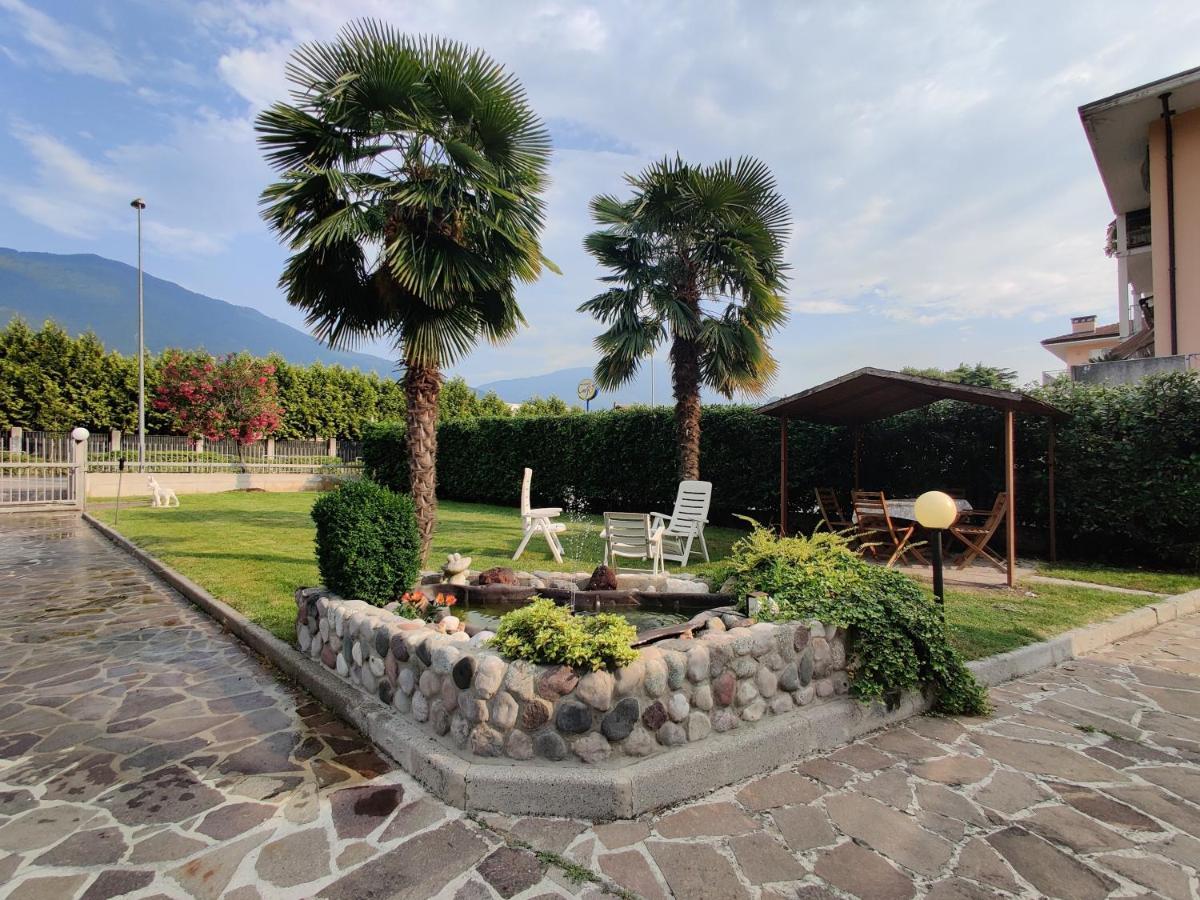 Casa Vacanze Calza Arco Exterior foto