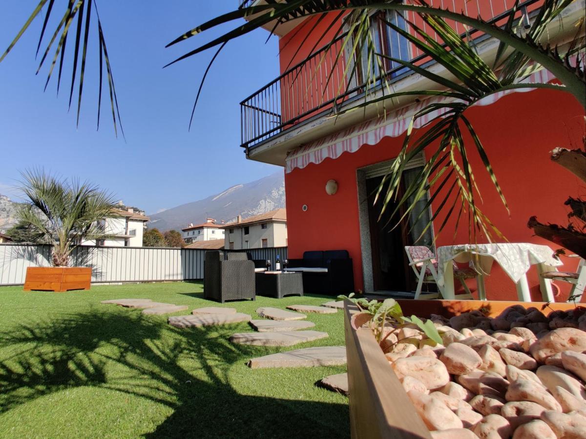 Casa Vacanze Calza Arco Exterior foto