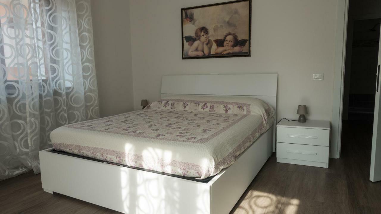 Casa Vacanze Calza Arco Exterior foto
